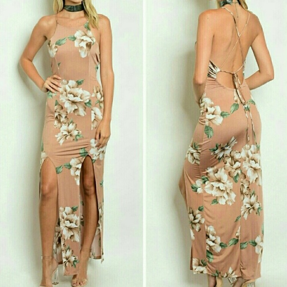 ❣️ Sale was 45$ down sizing ❣️ Double split long dress - Picture 4 of 4